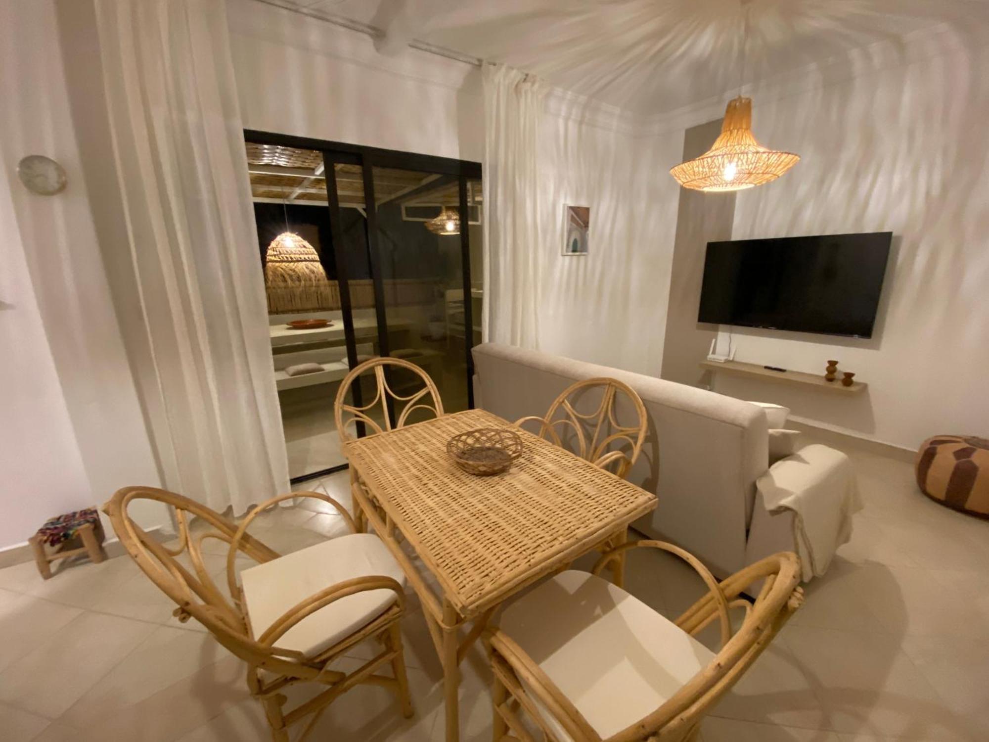 Magnificent With Private Rooftop Terrace